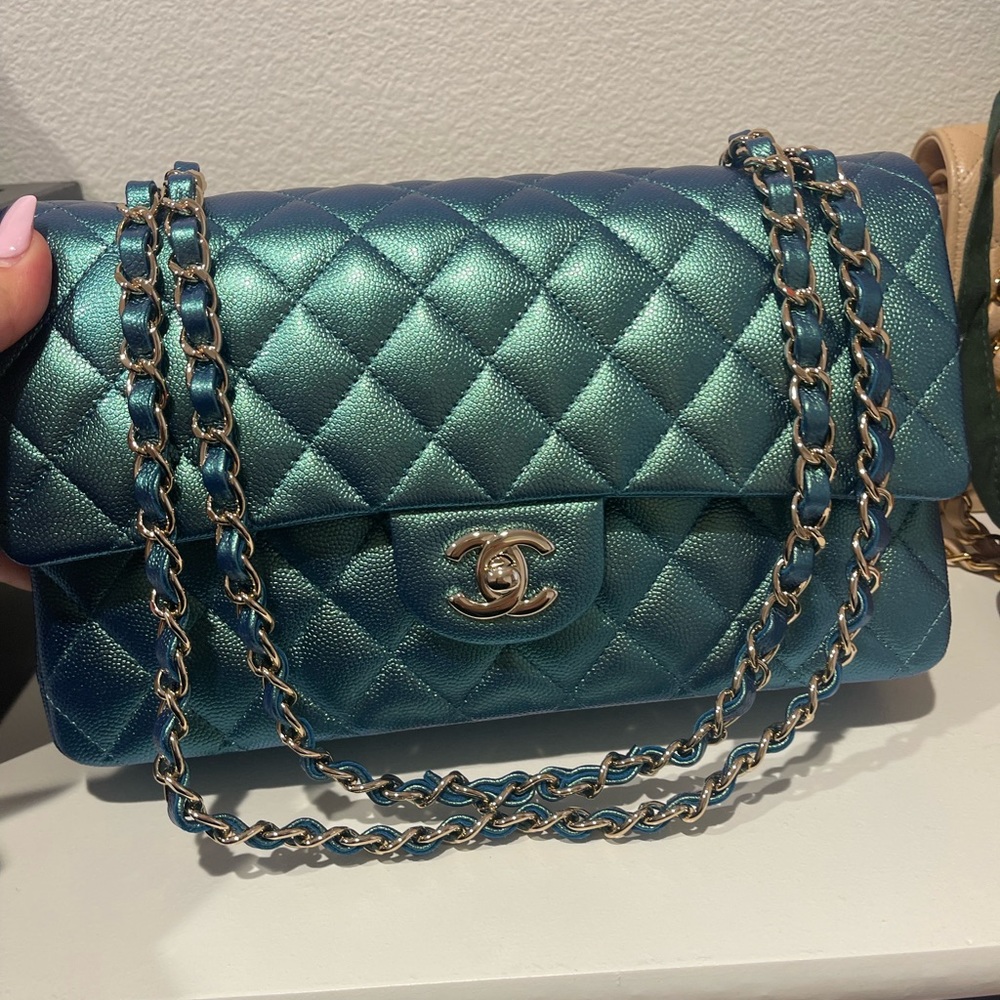 Wow Chanel caviar emerald iridescent double flap